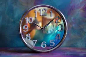 Que signifie 12h12 L'heure miroir expliquée