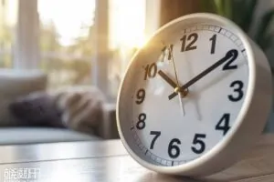 Signification 11h55 : Que nous révèle cette heure miroir ?